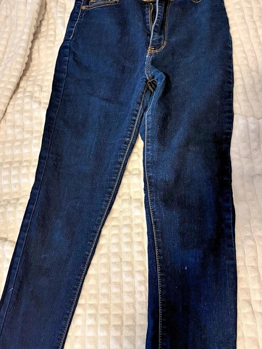 Bob Jeans Women’s  Size 7/8 Dark Blue Jeans